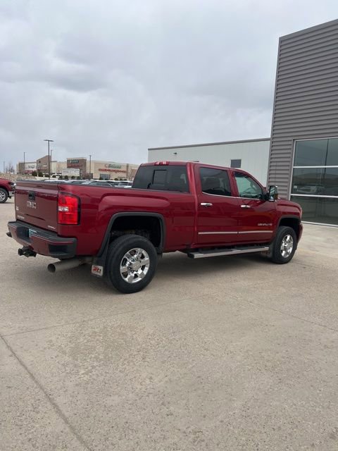 Used 2019 GMC Sierra 3500 Denali w/ Duramax Plus Package image 5