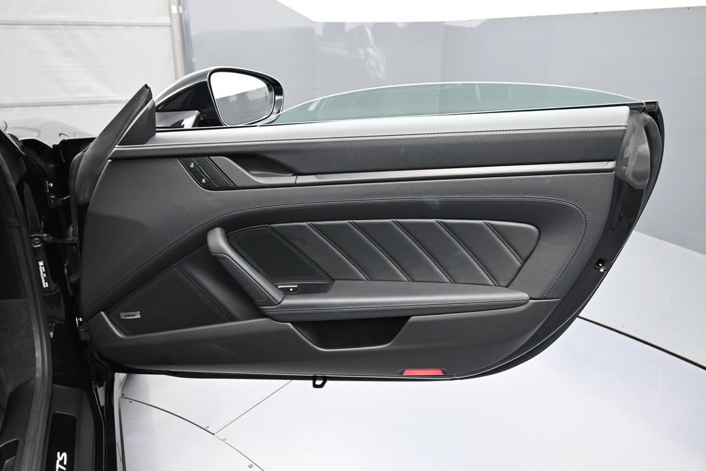 Certified 2026 Porsche 911 Carrera 4 GTS AWD/4WD image 25