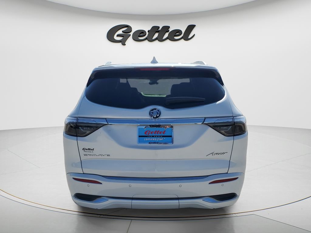 Used 2023 Buick Enclave Avenir w/ Avenir Technology Package image 6