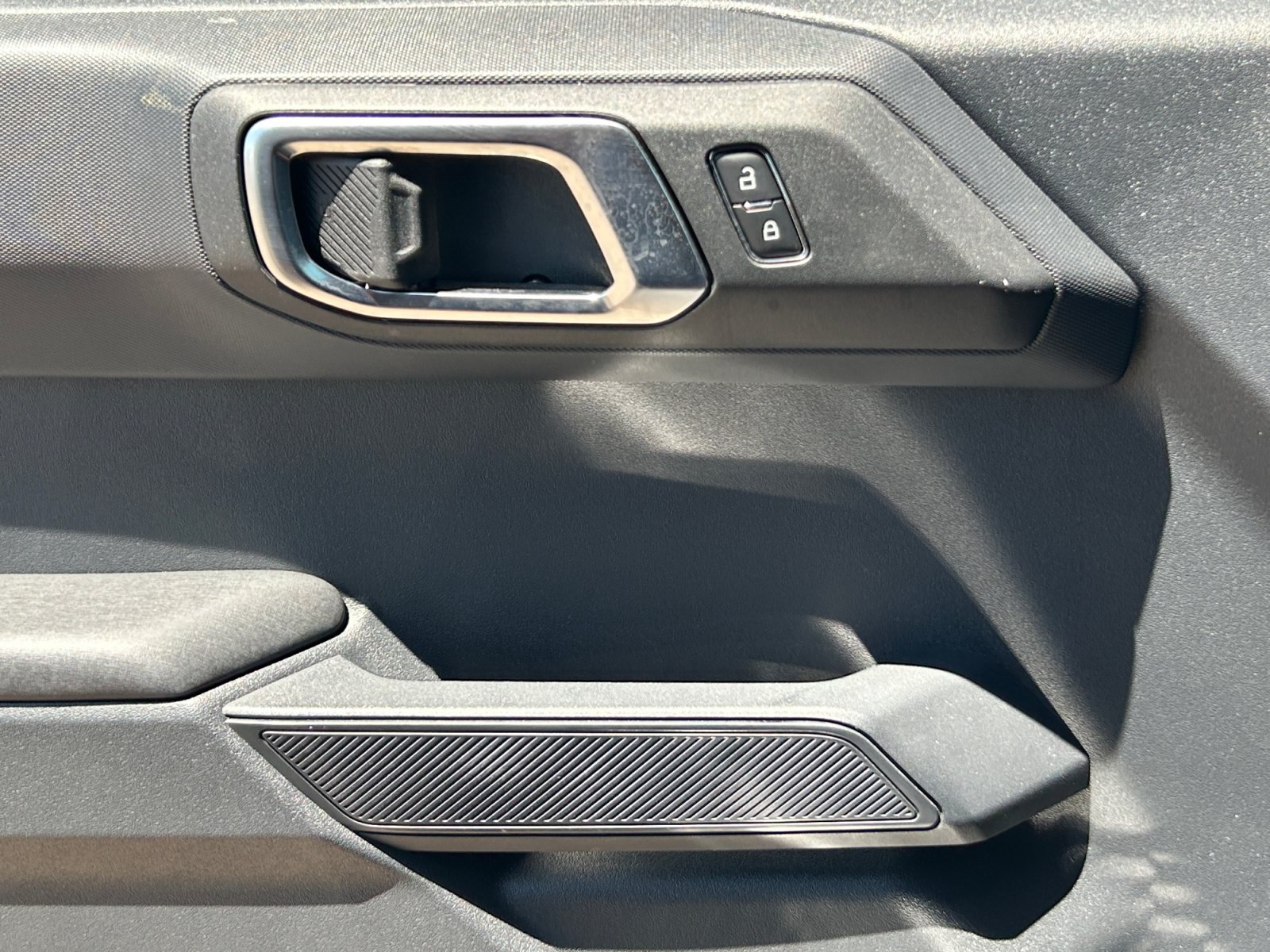 New 2025 Ford Bronco 4-Door AWD/4WD image 16