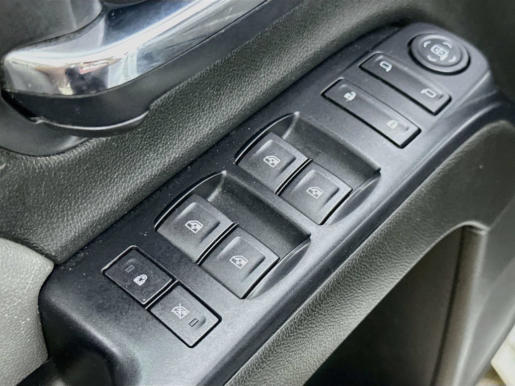 Used 2019 Chevrolet Silverado 2500 W/T w/ WT Convenience Package AWD/4WD image 20