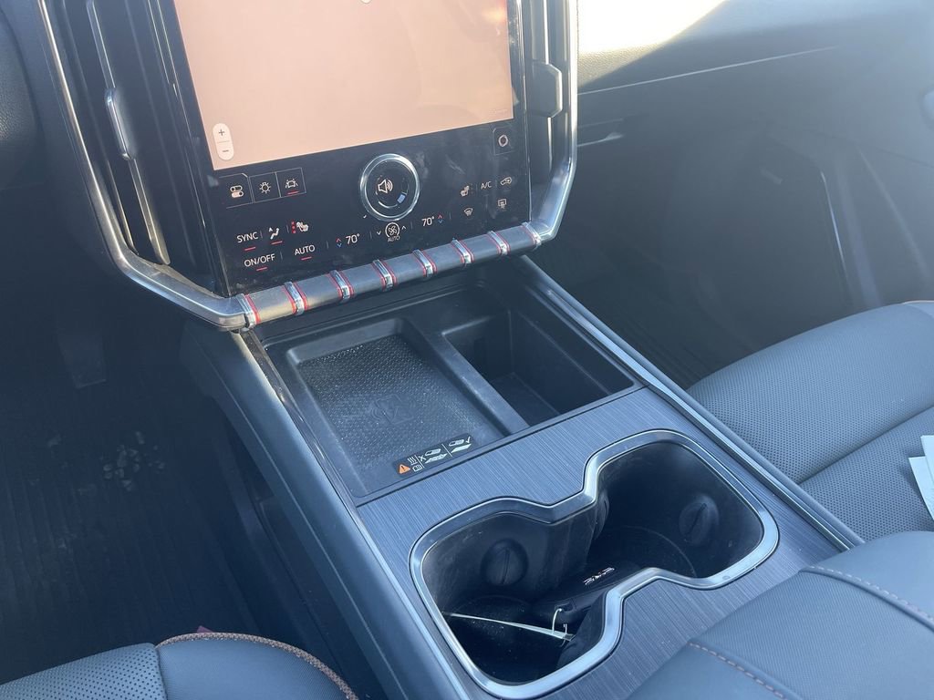 Used 2024 GMC Acadia AT4 w/ LPO, Floor Liner Package image 31