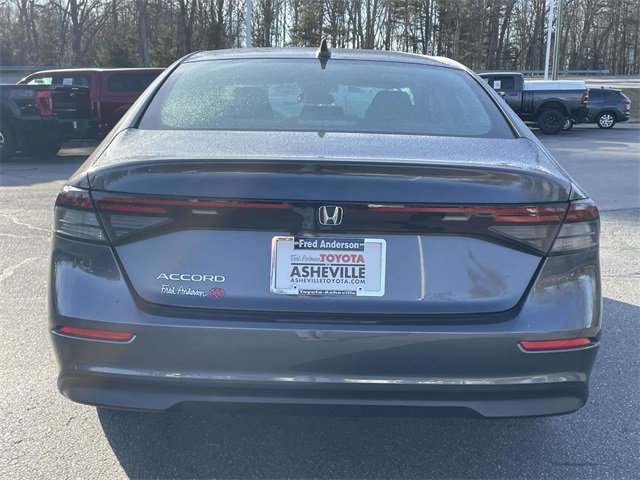 Used 2024 Honda Accord EX image 4