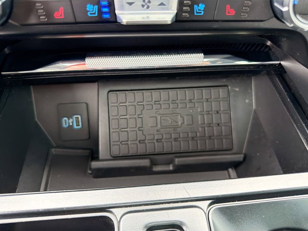 Used 2023 Ford F150 Limited image 30