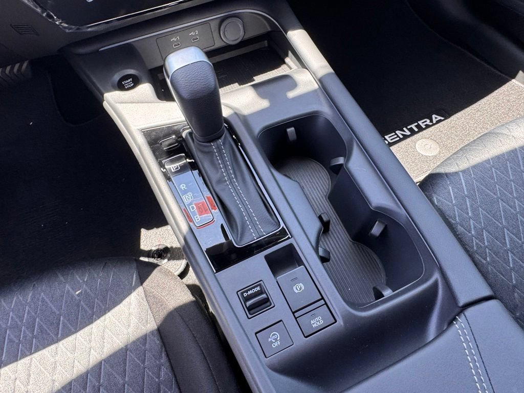 New 2026 Nissan Sentra SV w/ SV Convenience Package FWD image 17