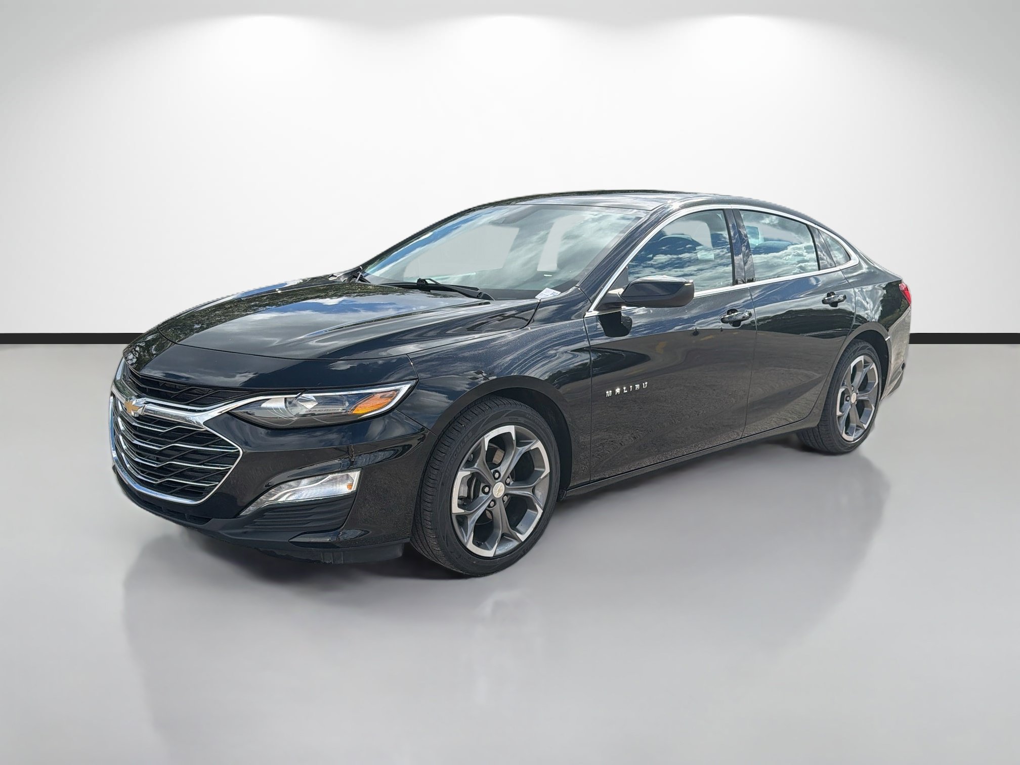 Used 2024 Chevrolet Malibu LT FWD image 7