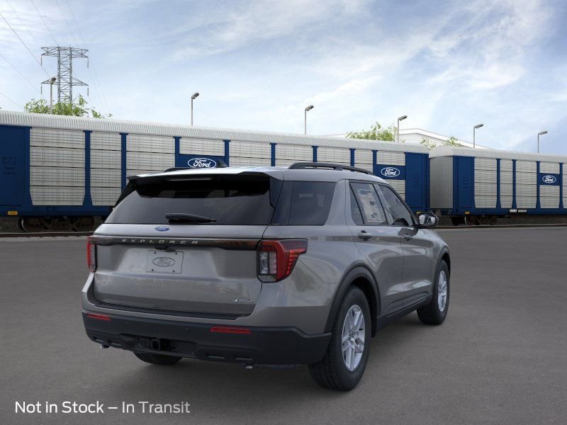 New 2026 Ford Explorer Active image 8
