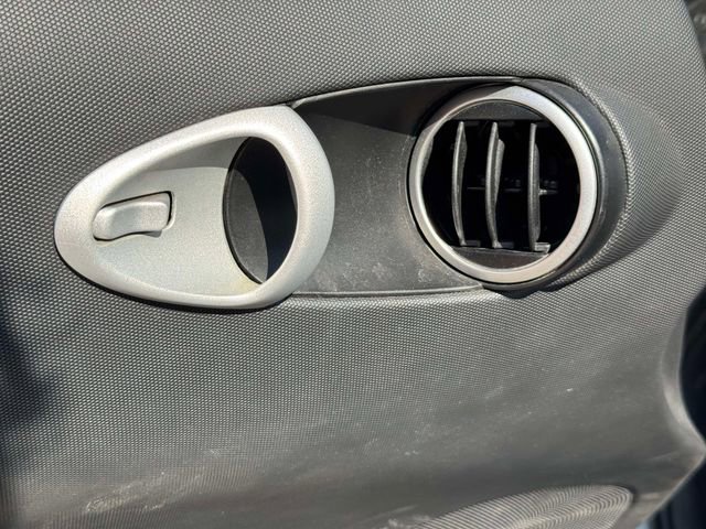 Used 2003 Nissan 350Z Touring RWD image 18