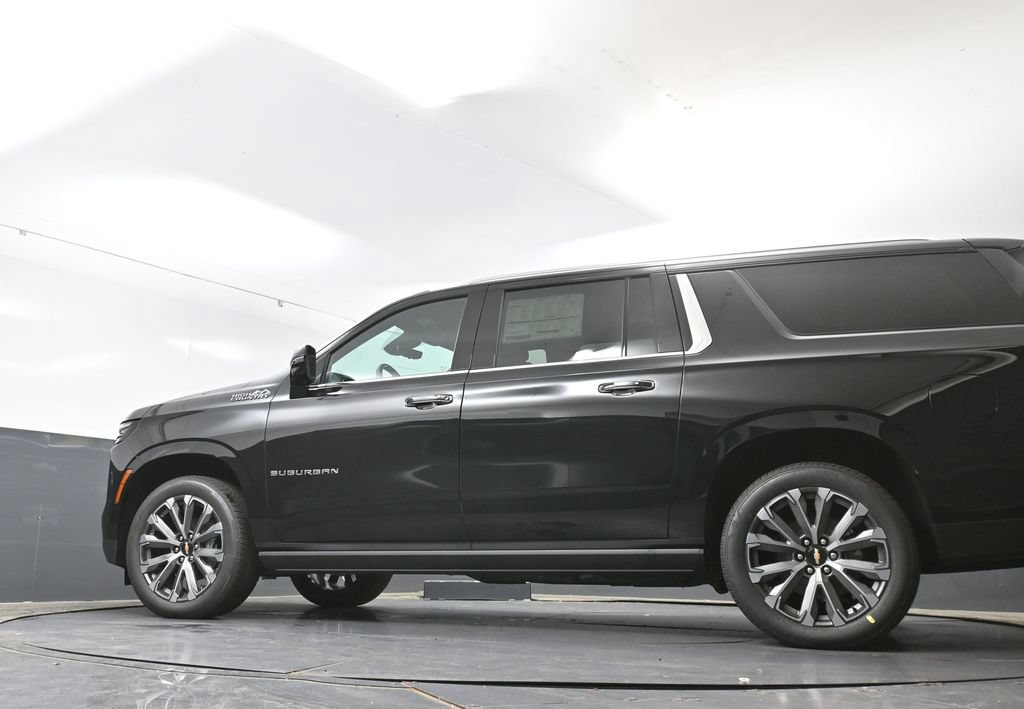 New 2026 Chevrolet Suburban High Country AWD/4WD image 48