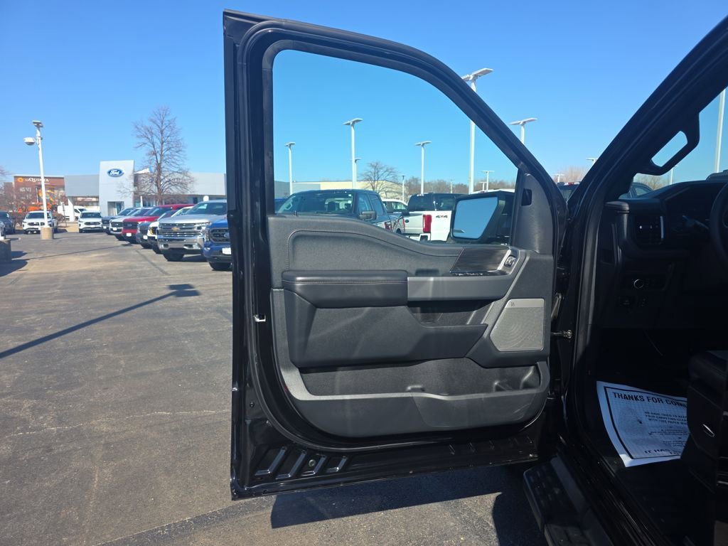 Certified 2025 Ford F150 Lightning Lariat image 19