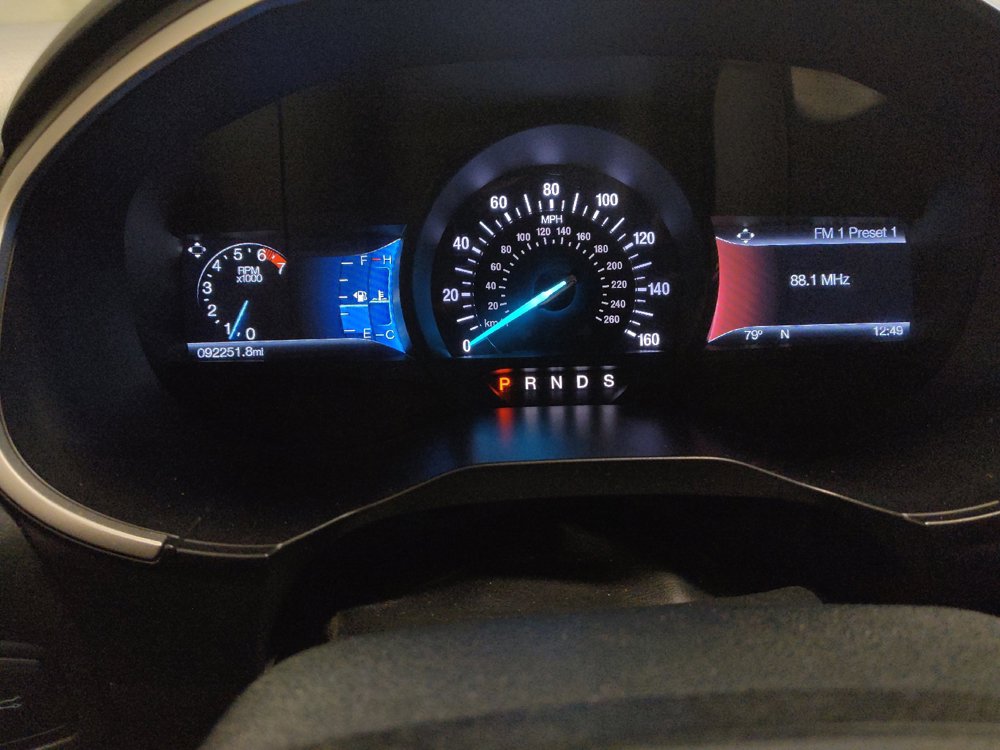Used 2017 Ford Edge SEL w/ Equipment Group 201A AWD/4WD image 23