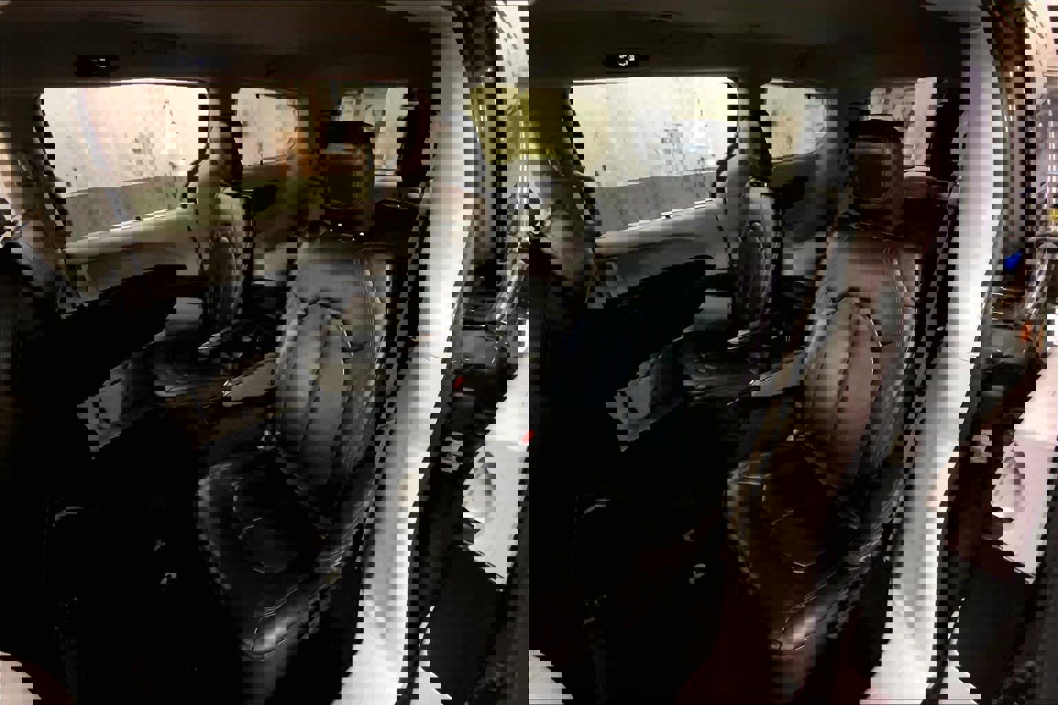 Used 2018 Chrysler Pacifica Touring-L image 20