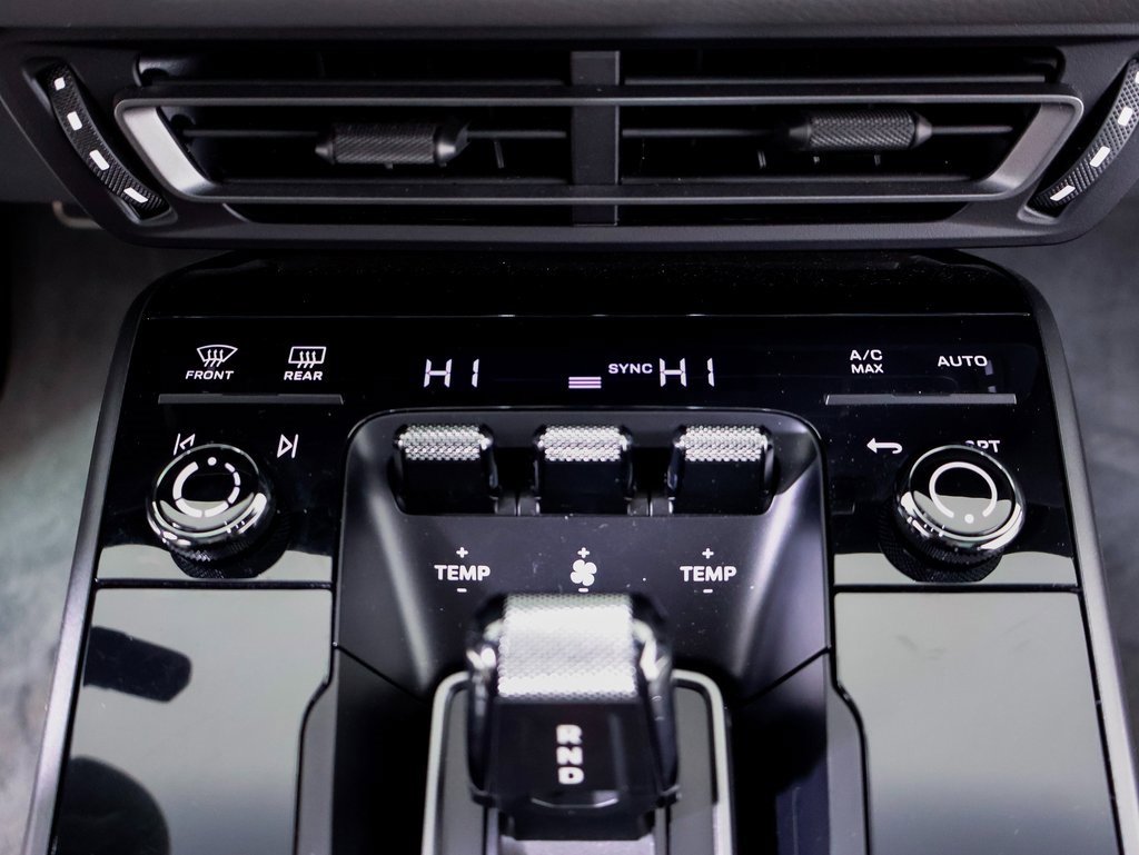 Certified 2024 Porsche 911 Carrera image 14