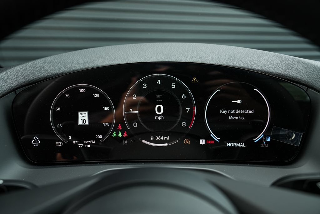 New 2026 Porsche Panamera 4 AWD/4WD image 23
