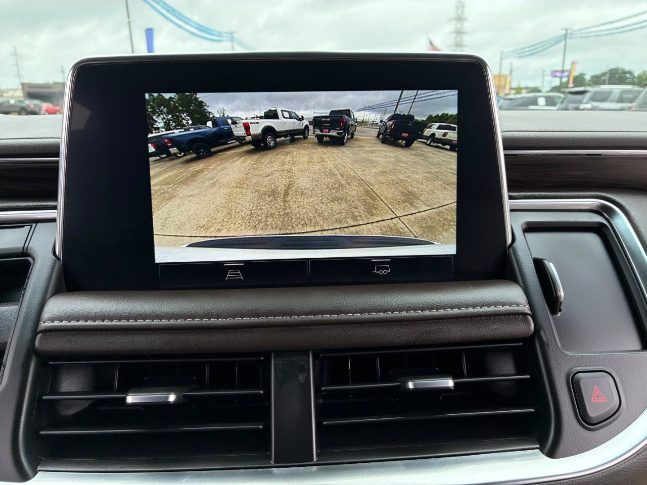 Used 2022 Chevrolet Tahoe LT AWD/4WD image 22