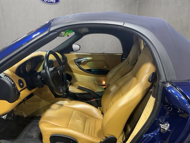 Used 2001 Porsche Boxster RWD image 8