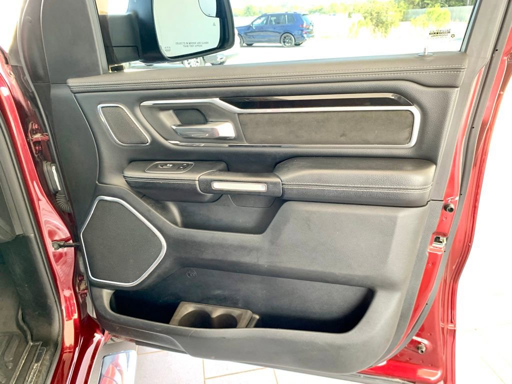 Used 2019 RAM 1500 Laramie image 27