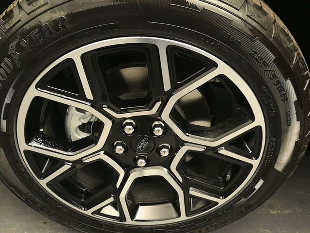 New 2026 Ford Maverick Lariat w/ 4K Tow Package image 16