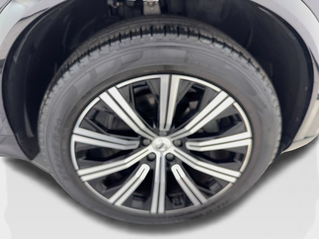 Used 2024 Volvo XC90 B5 Core w/ Protection Package Premier AWD/4WD image 88