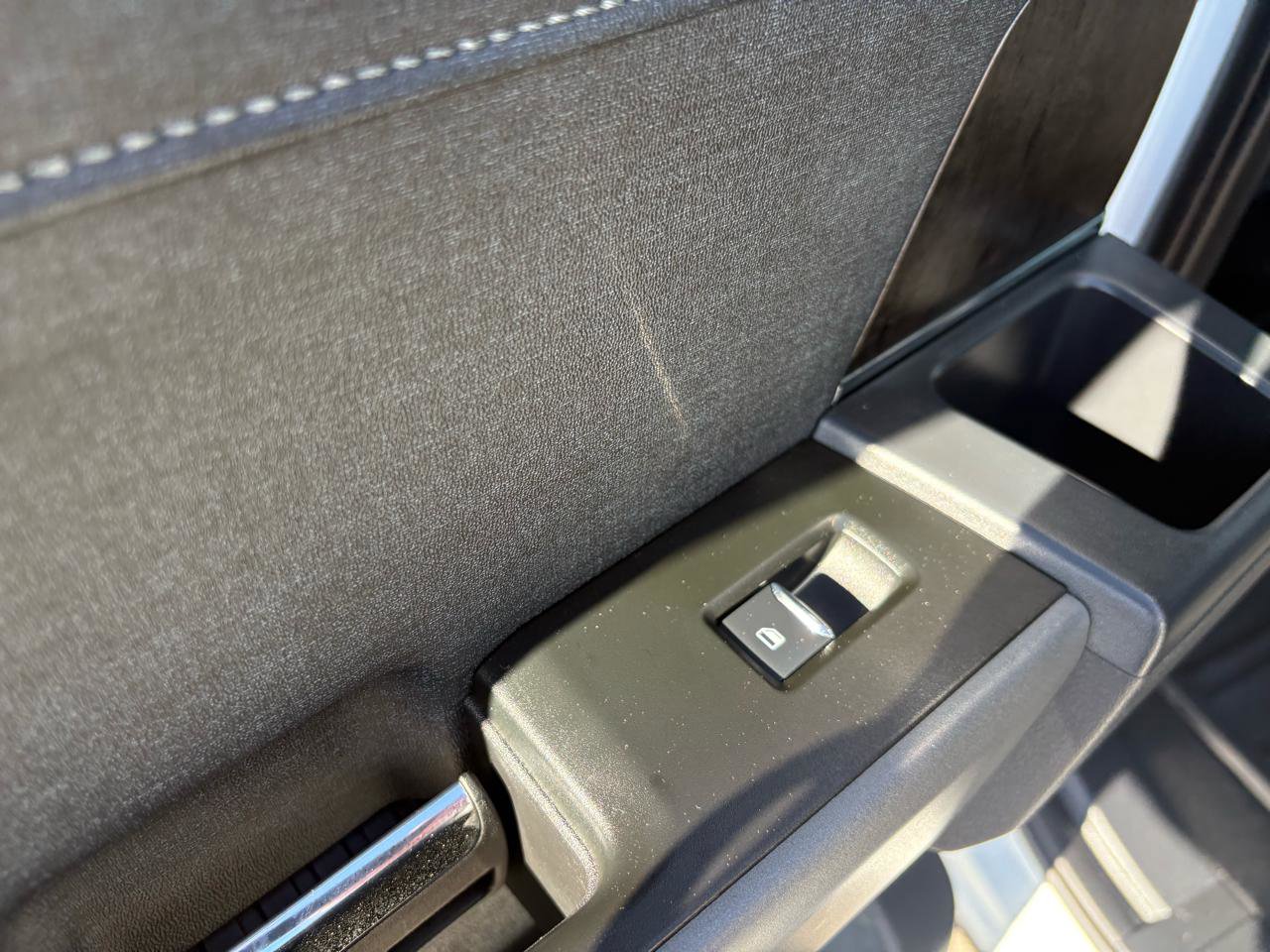 Used 2023 Ford F350 Lariat w/ Lariat Ultimate Package image 40