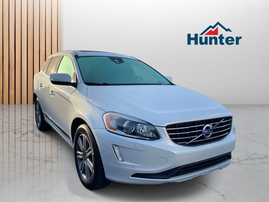 Used 2017 Volvo XC60 T5 Inscription w/ Preferred Option Package AWD/4WD image 1