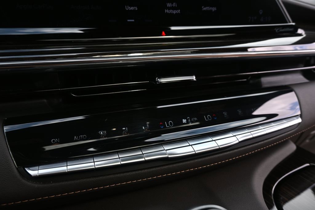 Used 2021 Cadillac Escalade Sport AWD/4WD image 14