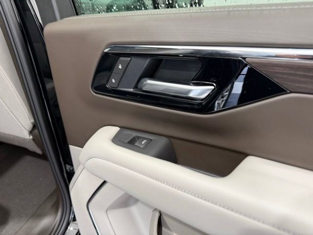 New 2026 Chevrolet Suburban LS w/ LPO, Dark Essentials Package image 28