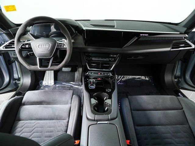 Used 2023 Audi e-tron GT Prestige w/ Prestige Package image 19