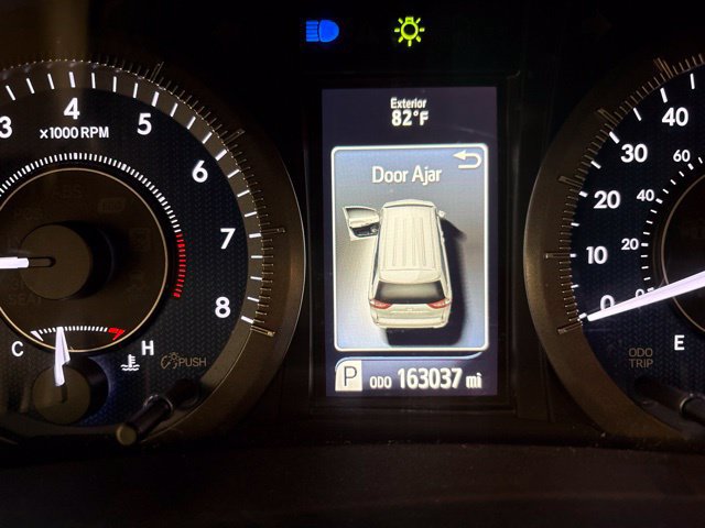 Used 2017 Toyota Sienna XLE w/ XLE Navigation Package FWD image 12