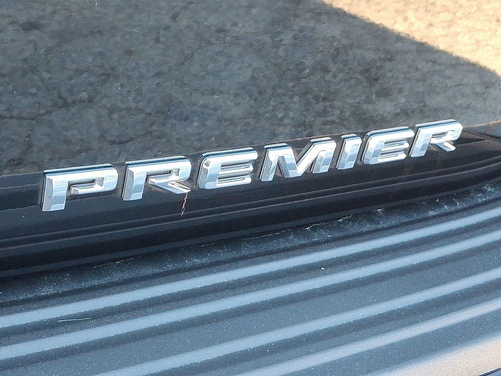 Used 2024 Chevrolet Suburban Premier w/ Advanced Technology Package image 38