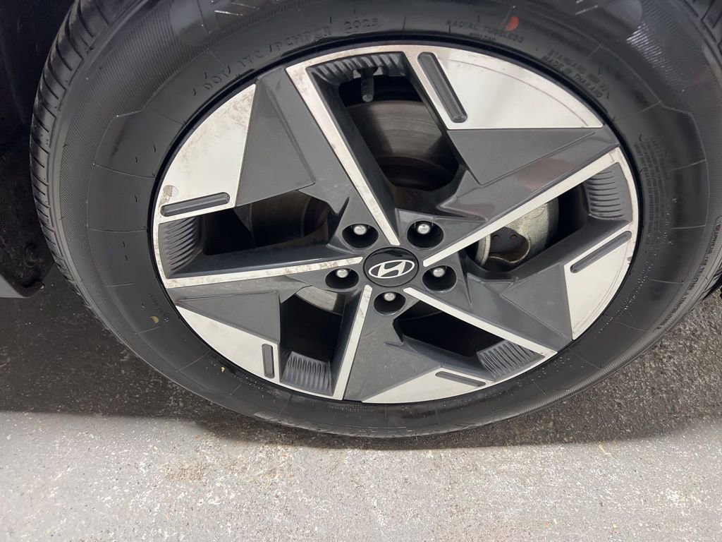 Used 2025 Hyundai Tucson SEL image 40