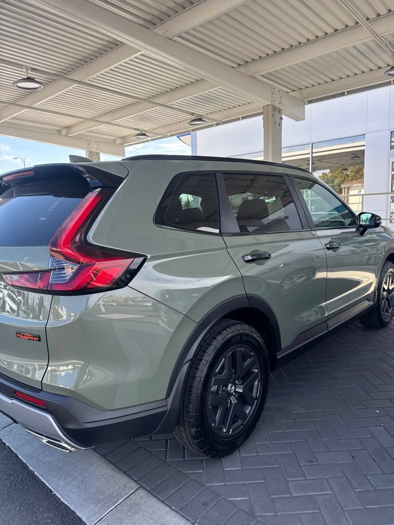 Certified 2026 Honda CR-V TrailSport image 5