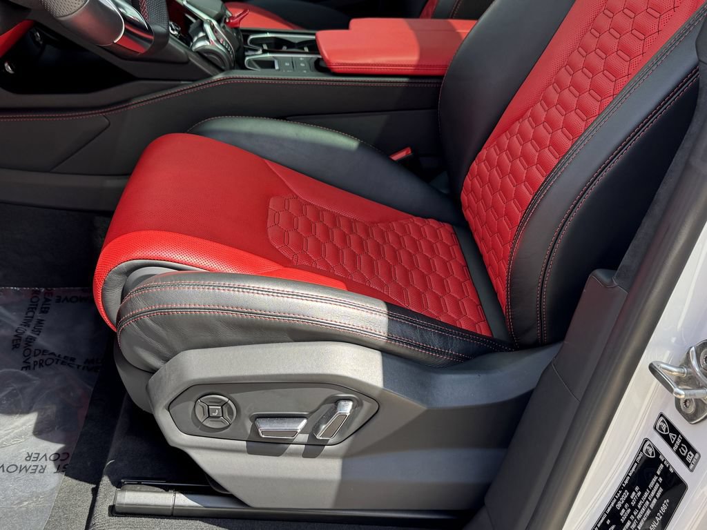 Used 2022 Lamborghini Urus AWD/4WD image 18