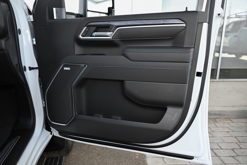 New 2026 Chevrolet Silverado 3500 LTZ w/ LTZ Premium Package image 49