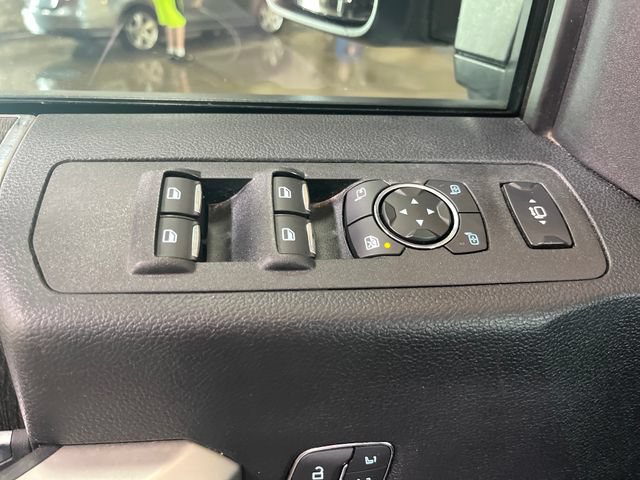 Used 2021 Ford F350 Lariat w/ Lariat Ultimate Package AWD/4WD image 12