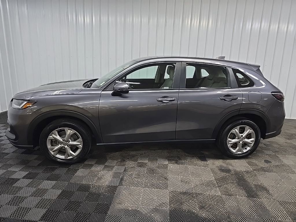 Used 2023 Honda HR-V LX image 5