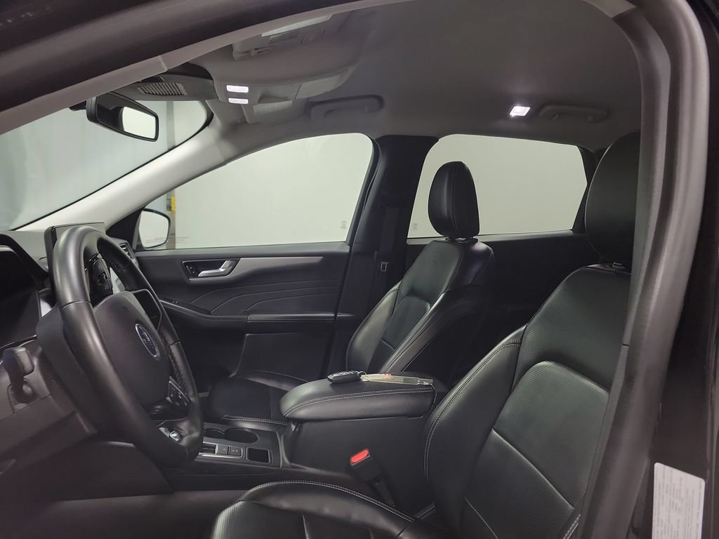 Used 2024 Ford Escape Platinum AWD/4WD image 15