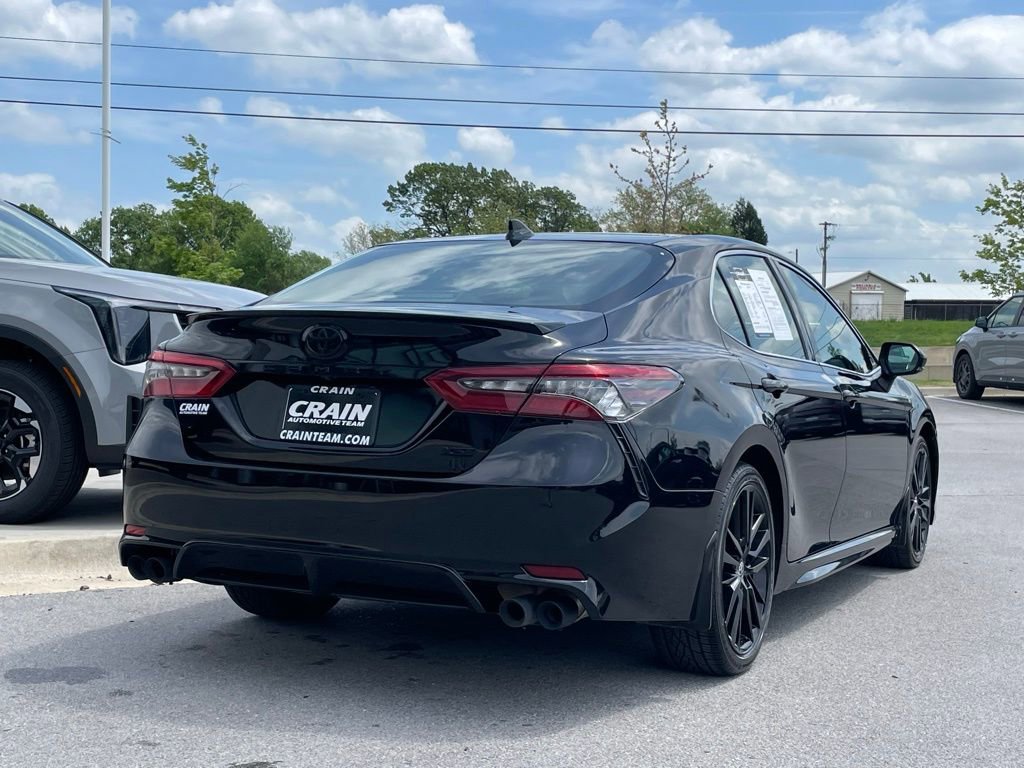 Used 2024 Toyota Camry XSE FWD image 7