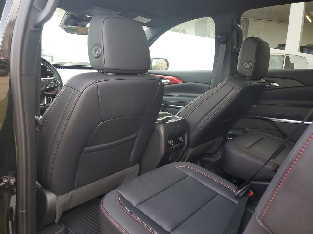 New 2026 Chevrolet Traverse Z71 w/ Enhanced Driving Package image 15