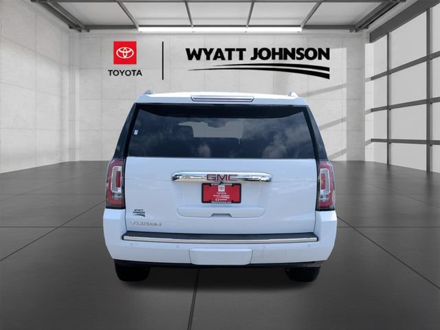 Used 2019 GMC Yukon Denali AWD/4WD image 4