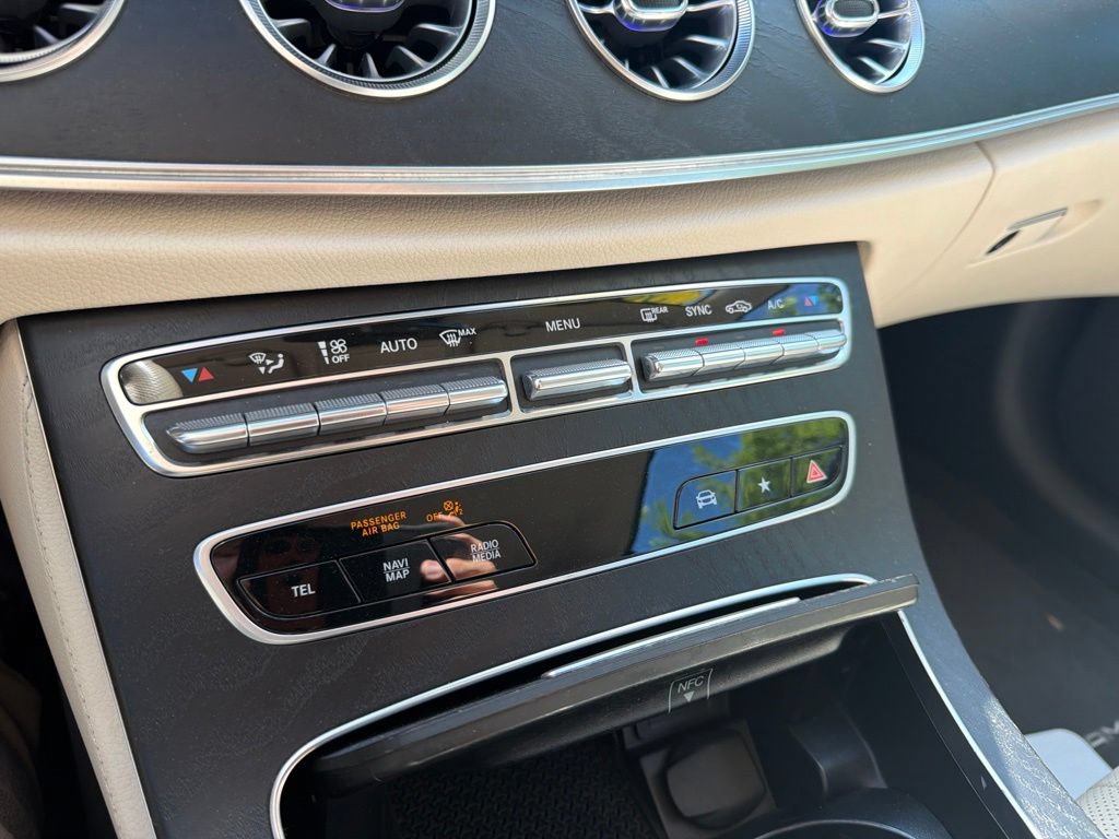 Used 2022 Mercedes-Benz E 450 4MATIC Cabriolet image 31