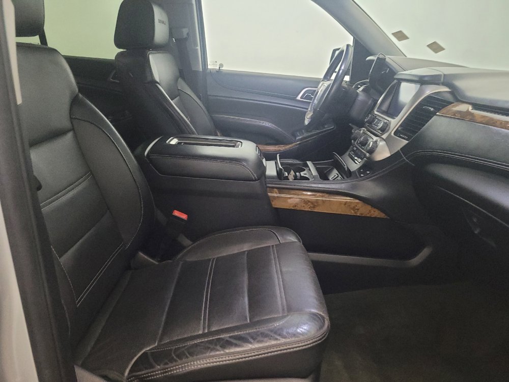 Used 2015 GMC Yukon Denali w/ Touring Package AWD/4WD image 21