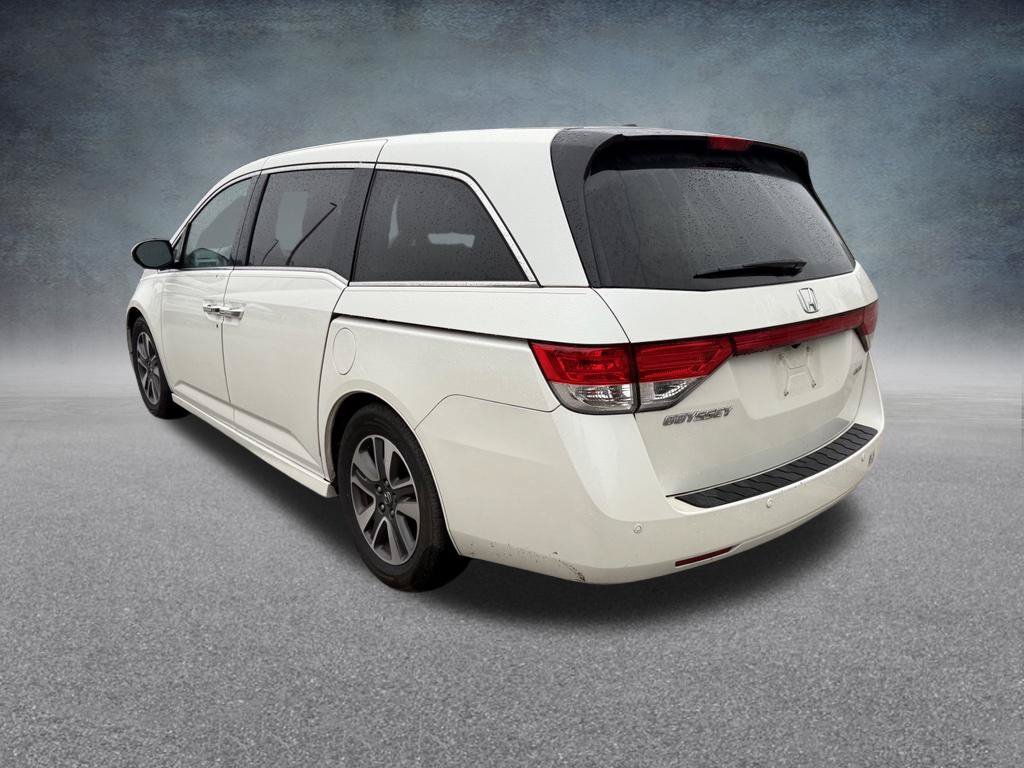 Used 2016 Honda Odyssey Touring Elite image 4