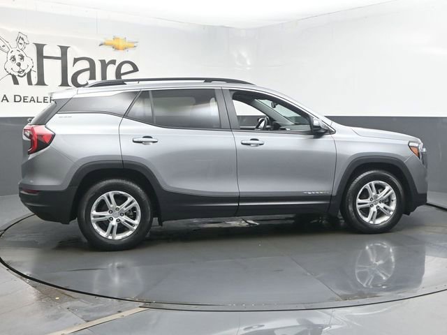 Used 2023 GMC Terrain SLE w/ Driver Convenience Package image 37