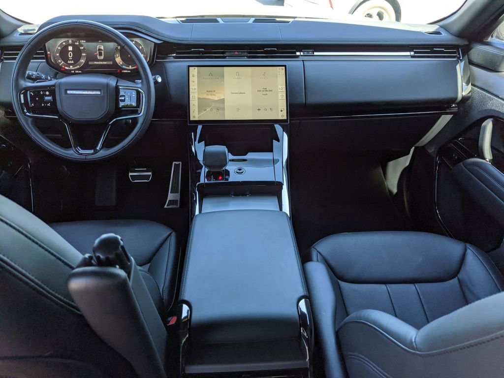 Used 2024 Land Rover Range Rover Sport Dynamic SE image 18