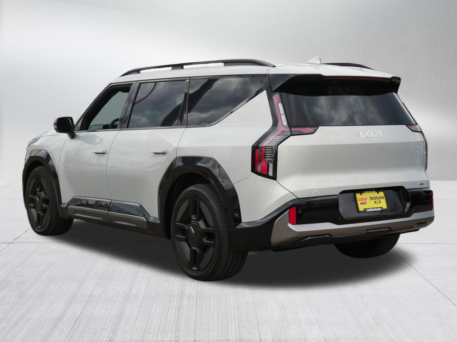Certified 2024 Kia EV9 GT-Line AWD/4WD image 5