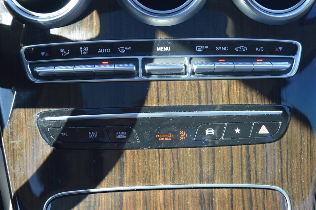 Used 2022 Mercedes-Benz GLC 300 image 25