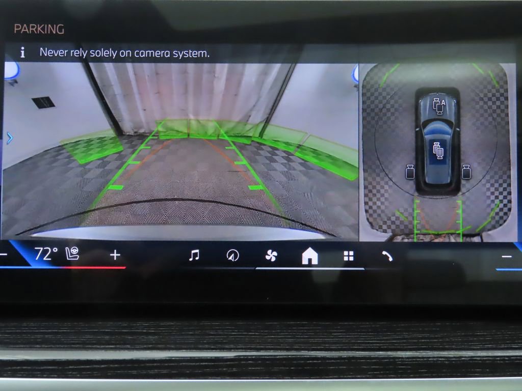 New 2026 BMW X5 xDrive40i w/ Executive Package image 16