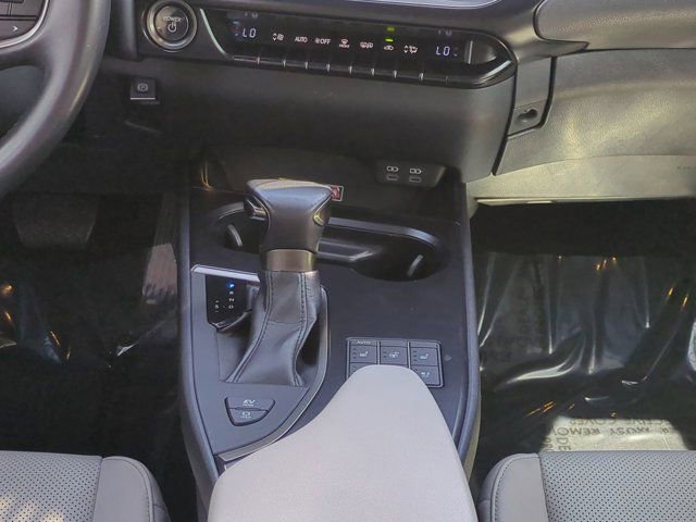 Used 2023 Lexus UX 250h FWD w/ Accessory Package (Z2) image 18