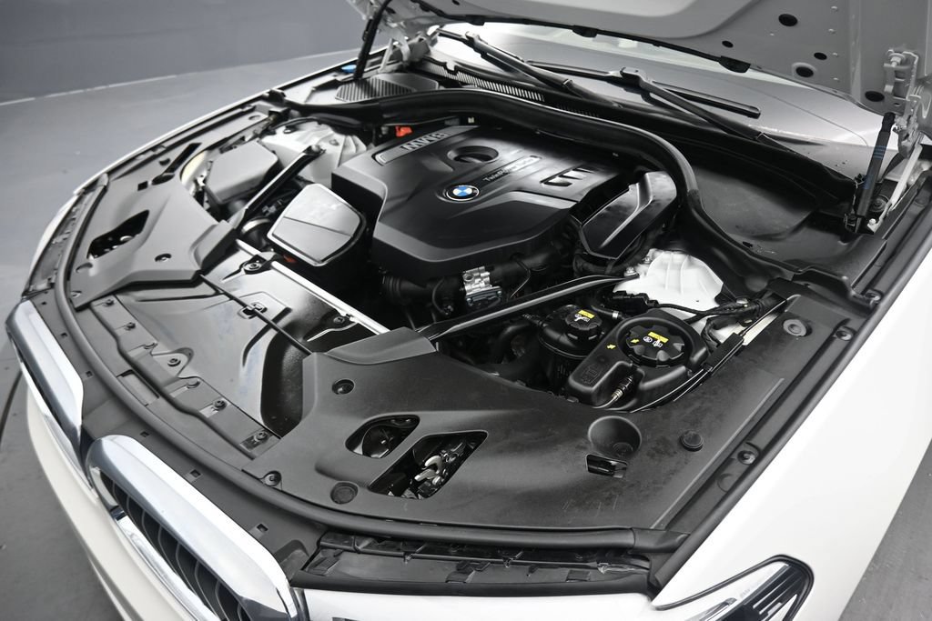 Used 2017 BMW 530i xDrive AWD/4WD image 57